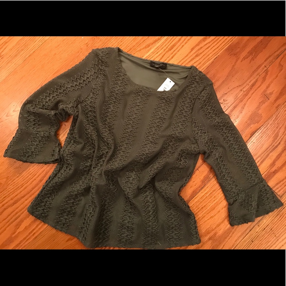 Investments Bell Sleeve Top, Green